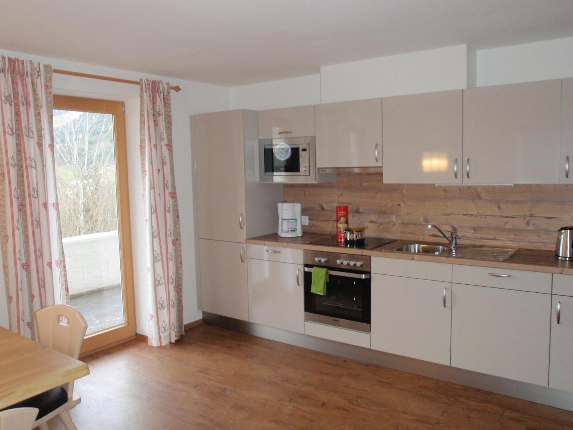 Landhaus Alpenjäger Hainzenberg Zimmer foto